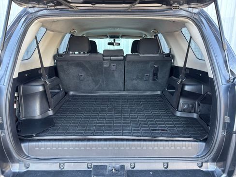 Used 2017 Toyota 4Runner image 31