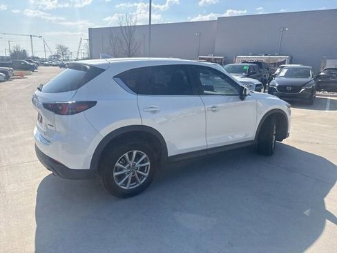 Used 2023 MAZDA CX-5 AWD 2.5 S w/ Preferred Package image 3