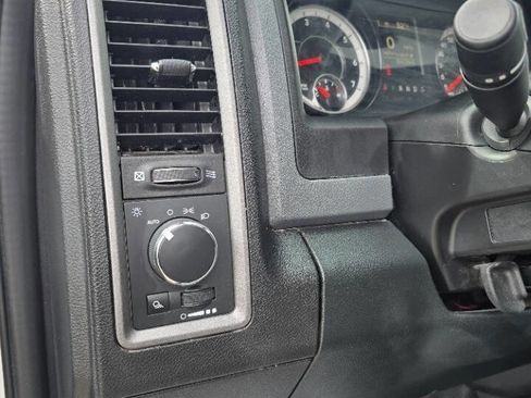 Used 2017 RAM 1500 Tradesman w/ Protection Group AWD/4WD image 6