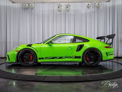 Used 2019 Porsche 911 GT3 RS RWD image 7