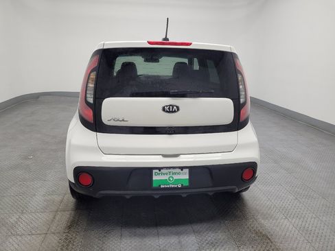 Used 2019 Kia Soul image 6