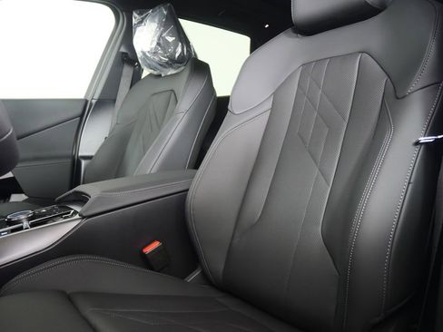 Used 2026 BMW X3 xDrive30 w/ Convenience Package image 11