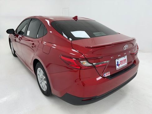 New 2026 Toyota Camry LE w/ Convenience Package image 38
