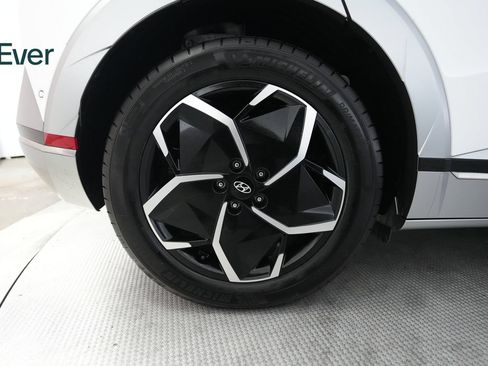 Used 2024 Hyundai Ioniq 5 Limited RWD image 21