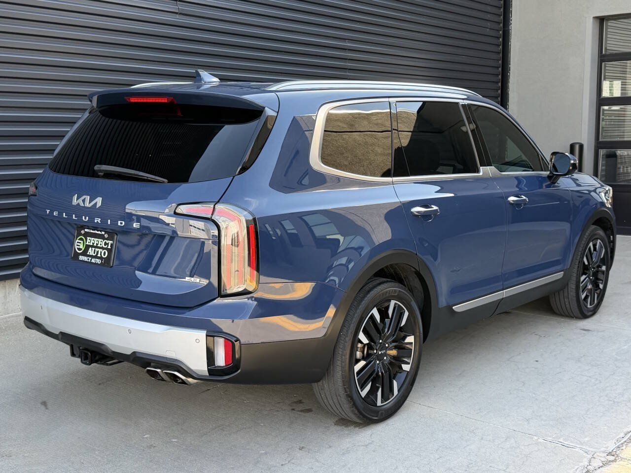 Used 2024 Kia Telluride SX AWD/4WD image 12
