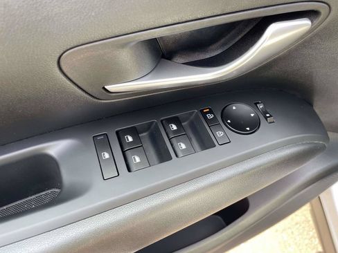 Used 2026 Hyundai Tucson SEL FWD image 15