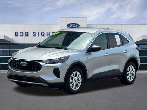 Used 2023 Ford Escape Active AWD/4WD image 33
