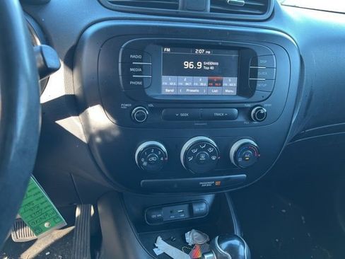 Used 2017 Kia Soul w/ Convenience Package image 23