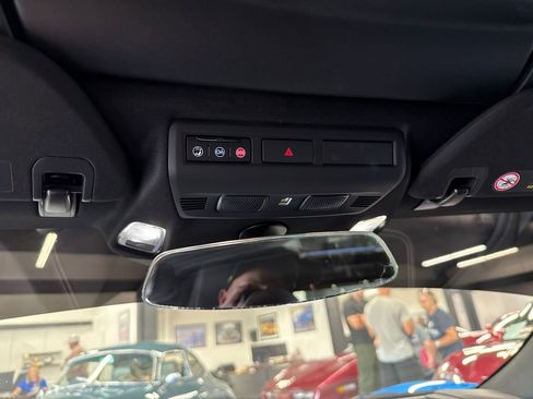 Used 2023 Chevrolet Corvette Stingray Coupe w/ Z51 Performance Package image 40