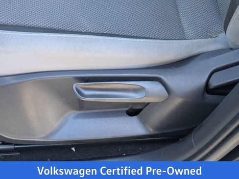 Certified 2024 Volkswagen Taos S FWD image 20