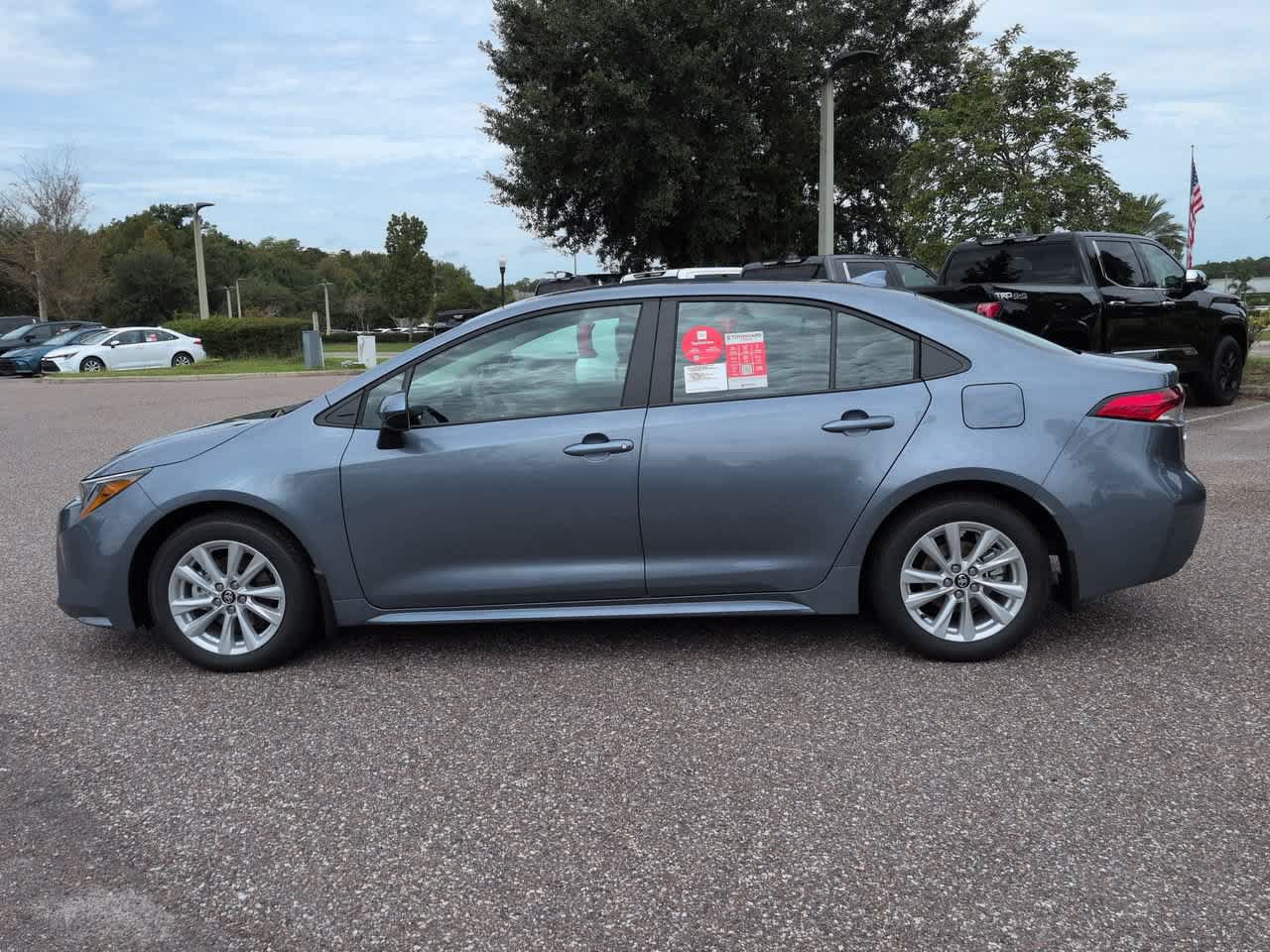 New 2027 Toyota Corolla LE w/ LE Premium Package FWD image 3