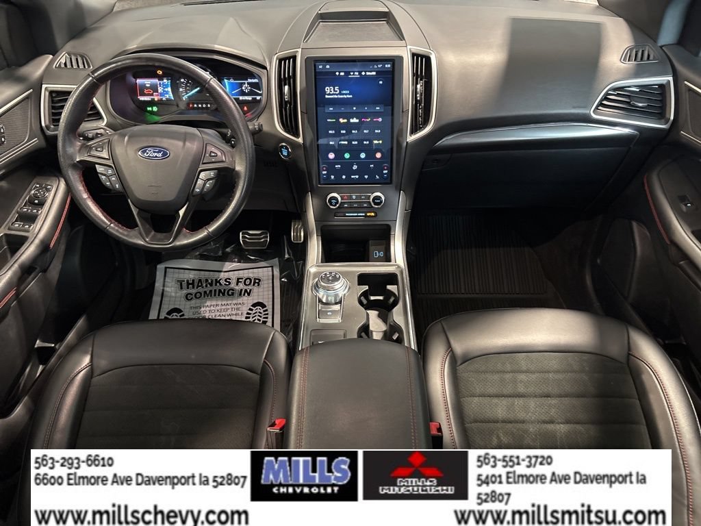 Used 2022 Ford Edge ST-Line w/ Cold Weather Package AWD/4WD image 13