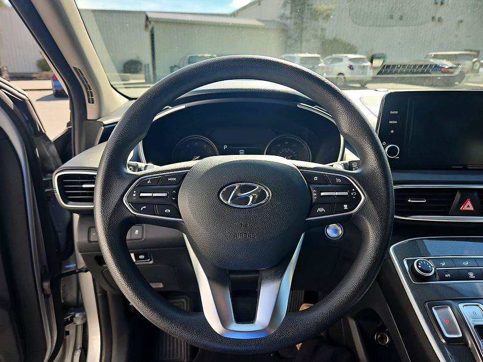 Used 2021 Hyundai Santa Fe SEL FWD image 15