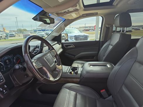 Used 2018 GMC Yukon Denali w/ Denali Ultimate Package image 7