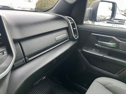 Used 2019 RAM 1500 Big Horn image 28