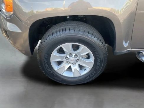 Used 2016 GMC Canyon SLE w/ SLE Convenience Package RWD image 34