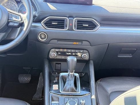 Used 2025 MAZDA CX-5 AWD 2.5 S w/ Preferred Package image 13