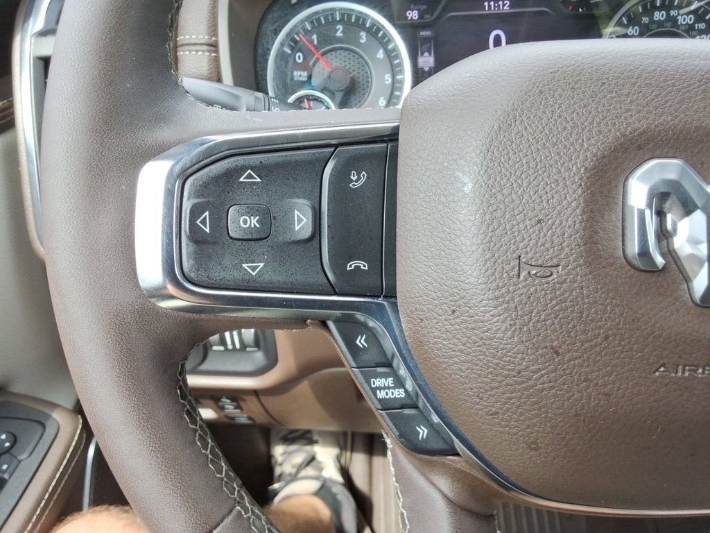 Used 2025 RAM 1500 Laramie w/ Off Road Group AWD/4WD image 29