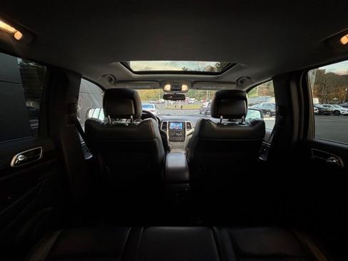 Used 2012 Jeep Grand Cherokee Laredo image 81