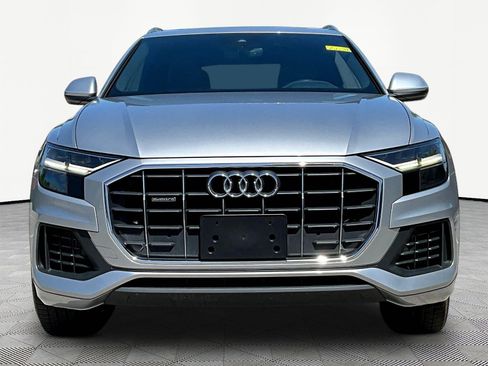 Used 2019 Audi Q8 Premium w/ Convenience Package AWD/4WD image 2