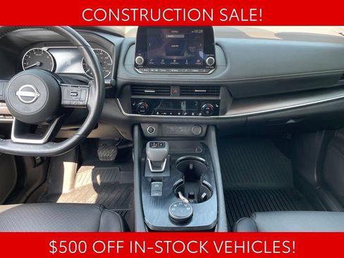Used 2023 Nissan Rogue SV w/ SV Premium B Package AWD/4WD image 13