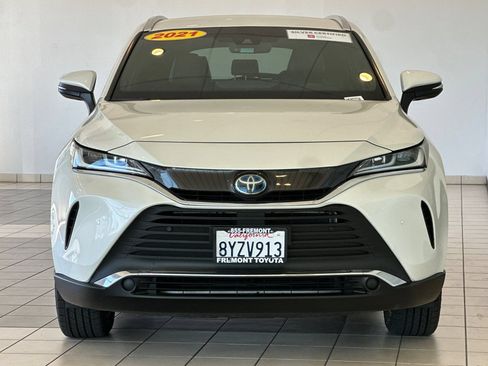 Certified 2021 Toyota Venza XLE AWD/4WD image 9