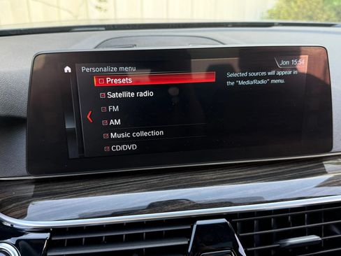 Used 2017 BMW 540i xDrive AWD/4WD image 24