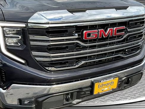Used 2023 GMC Sierra 1500 SLT AWD/4WD image 33