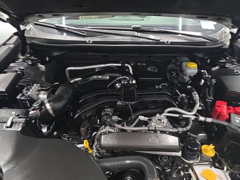 Used 2023 Subaru Outback Limited image 22