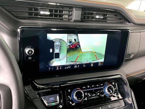 Used 2024 GMC Sierra 1500 AT4 w/ Technology Package image 15