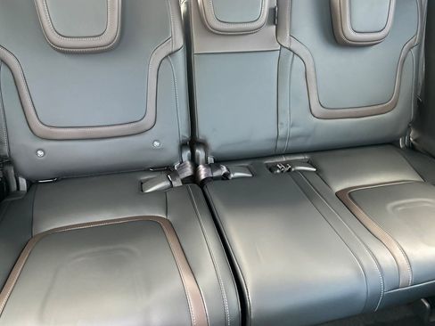 New 2026 Nissan Armada SL w/ Captain's Chari Seat Package image 12