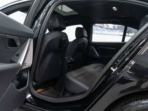 Used 2025 BMW 540i xDrive image 35