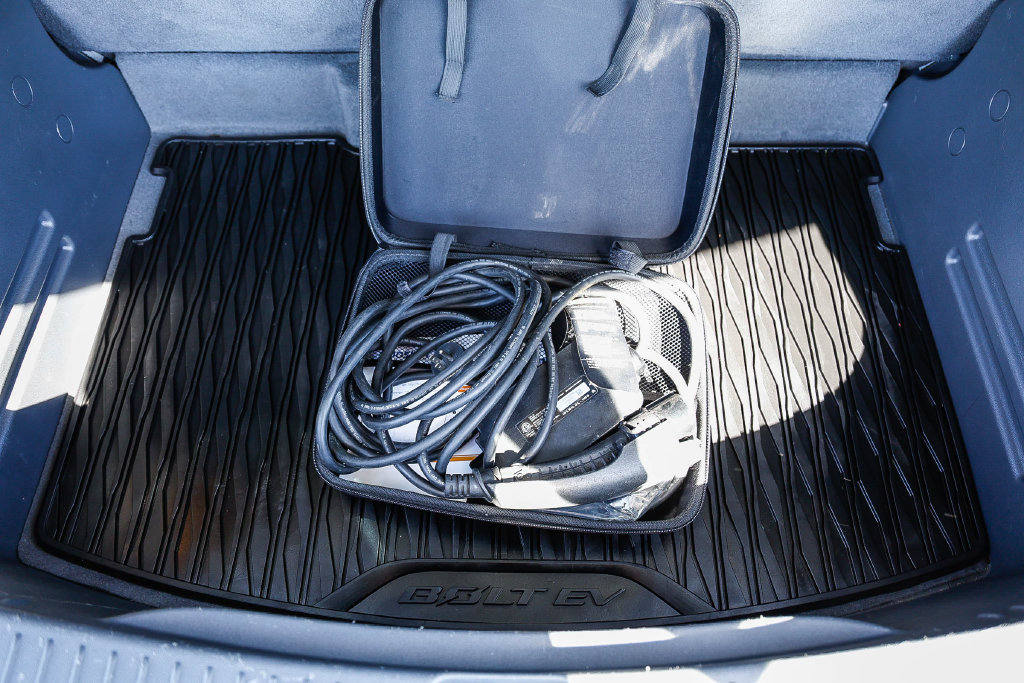 Used 2019 Chevrolet Bolt LT FWD image 50