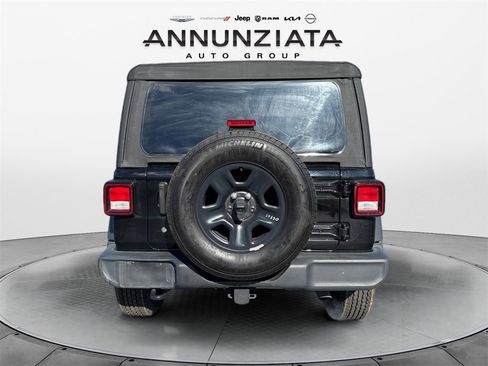 Certified 2022 Jeep Wrangler Unlimited Sport image 4