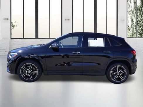 Certified 2026 Mercedes-Benz GLA 250 image 2
