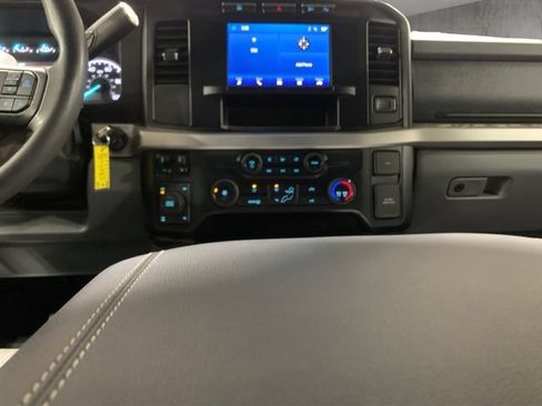 Used 2023 Ford F250 XLT w/ FX4 Off-Road Package image 14