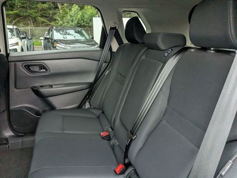 New 2026 Nissan Rogue S image 24