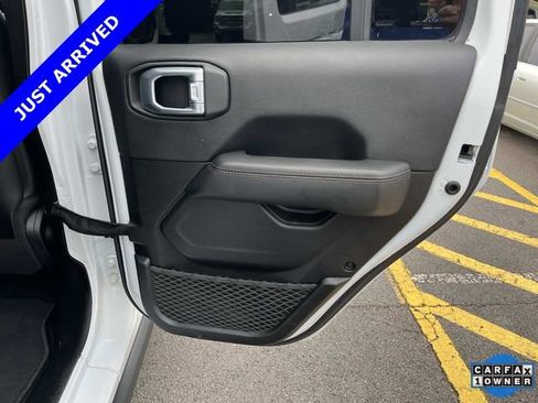 Used 2021 Jeep Wrangler Unlimited Rubicon image 19