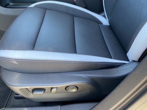 Used 2026 Buick Envision Sport Touring image 8