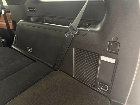 Used 2018 Lincoln Navigator Reserve w/ Technology Package image 97