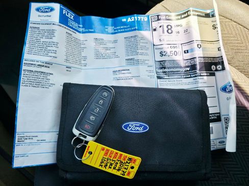 Used 2016 Ford Flex SEL w/ Equipment Group 201A AWD/4WD image 36