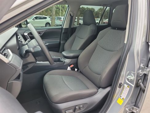 Used 2023 Toyota RAV4 XLE w/ Convenience Package image 17