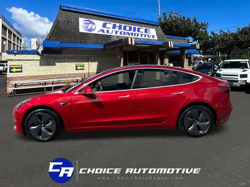 Used 2020 Tesla Model 3 Standard Range Plus RWD image 3