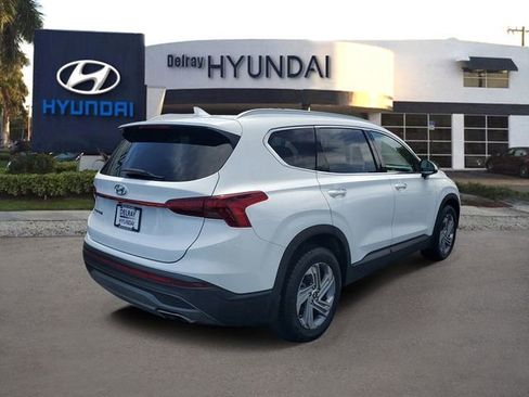 Certified 2023 Hyundai Santa Fe SEL image 4