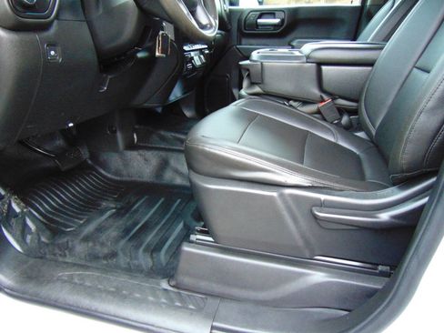 Used 2020 Chevrolet Silverado 2500 W/T w/ WT Convenience Package image 5