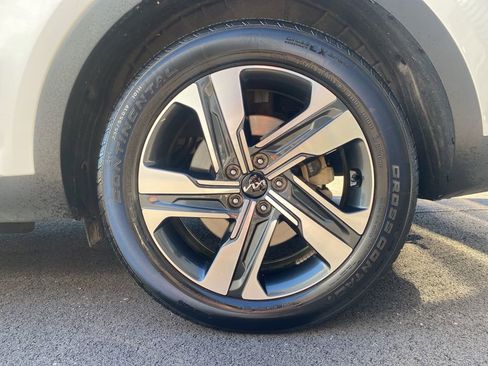 Certified 2024 Kia Sorento SX Prestige image 34