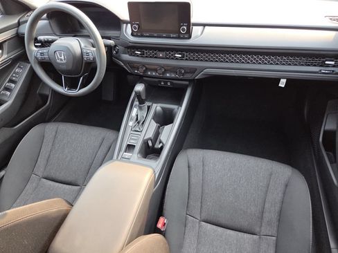 Certified 2025 Honda Accord SE image 26