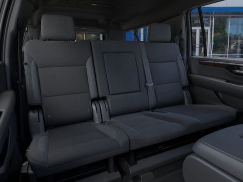 New 2026 Chevrolet Suburban LS AWD/4WD image 17