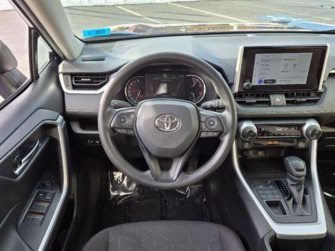 Used 2023 Toyota RAV4 XLE image 8