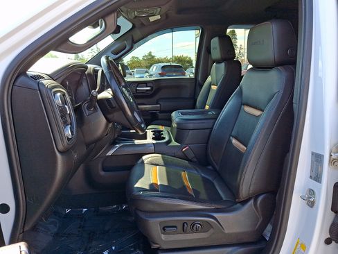 Used 2019 GMC Sierra 1500 AT4 w/ AT4 Premium Package AWD/4WD image 13